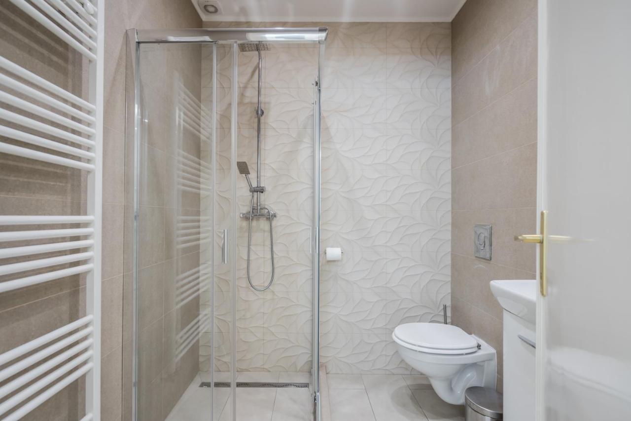 Bpr Ethereal Panoramic Suite With A/C & Balcony Budapest Ngoại thất bức ảnh